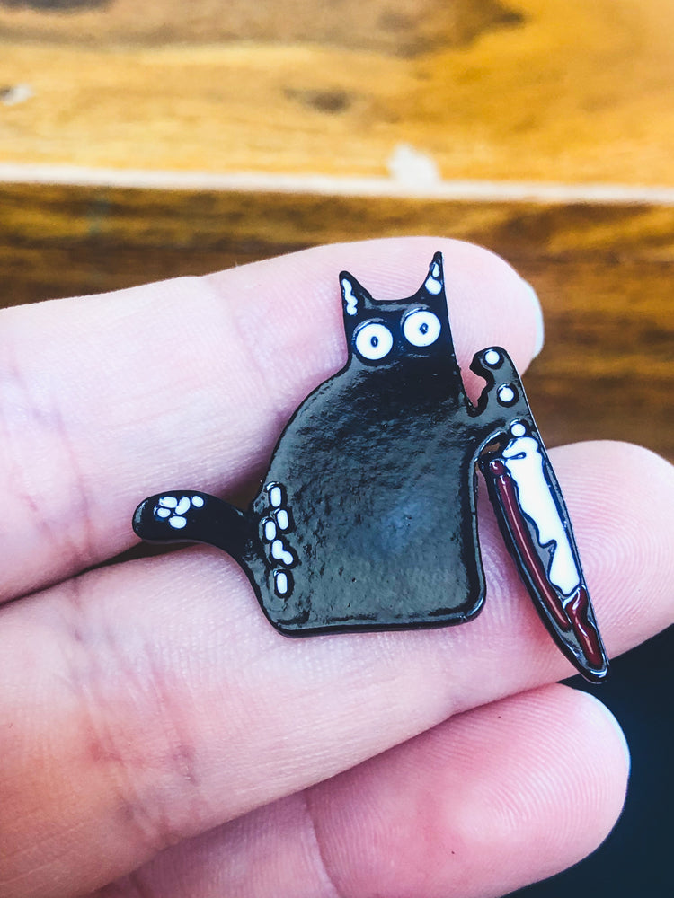 Killer Cat Emaille Pin