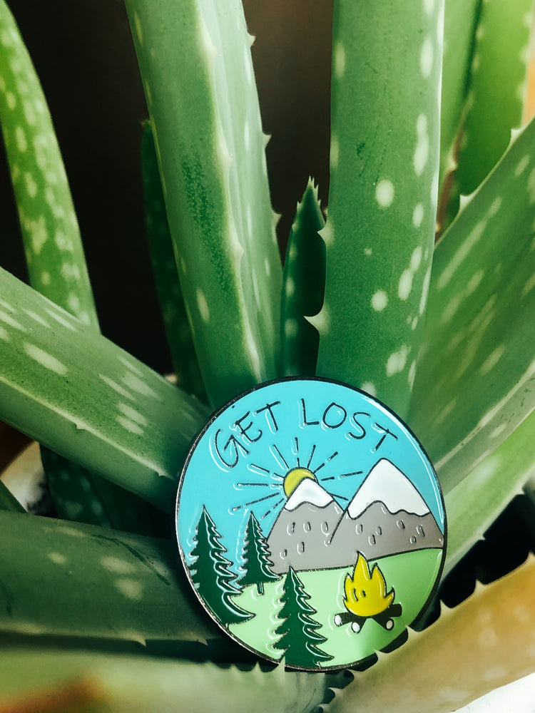 Get lost Emaille Pin