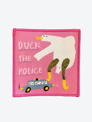 
            
                Laden Sie das Bild in den Galerie-Viewer, Duck the Police Aufnäher
            
        