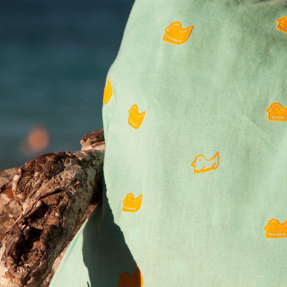 
                  
                    Lila Baumwollbeutel mit gelben Enten Vogel Muster Tasche Einkaufstasche  Ente mit flauschigen Motiv - in gelb - Shopper + Farbwahl
                  
                