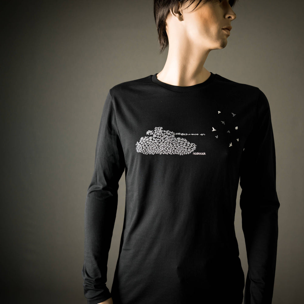 
                  
                    Langarm T-Shirt Panzer Vögel für Männer Bio Shirt lang schwarz longsleeve mit Motiv aus Flock, anti krieg long sleeve + weitere Farben
                  
                