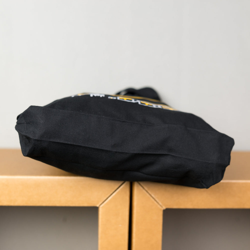 
                  
                    Jutebeutel mit Astronaut im All - Computer Internet Aufdruck Bio Baumwolle Tasche Beutel biobaumwolle Farbe schwarz  Motiv gelb mit Sternen
                  
                