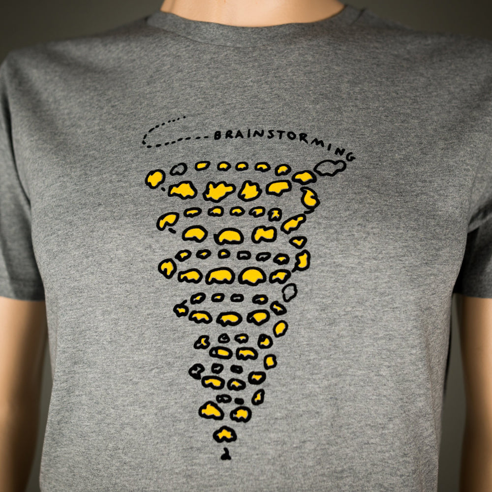 
                  
                    Brainstorming Männer T-Shirt aus Biobaumwolle BIO Shirt in grau meliert mit Motiv aus flock Gehirn Sturm T-shirt Motiv für Nerds + Studenten
                  
                