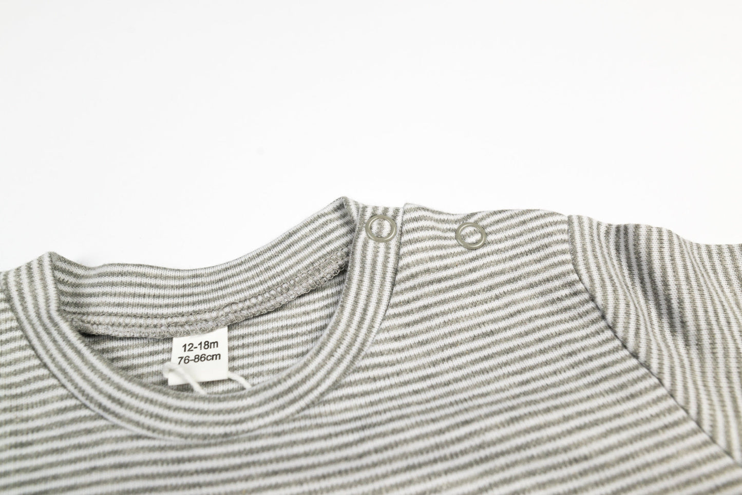 Gestreiftes Baby Shirt aus Bio Baumwolle