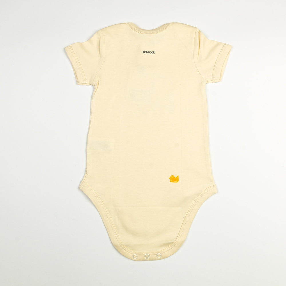 
                  
                    Baby Body aus Bio Baumwolle mit - Es ist ein Baby - Druck aus flauschigem Flock, unisex babykleidung, Strampler baby Geschenk Geburt, Natur
                  
                