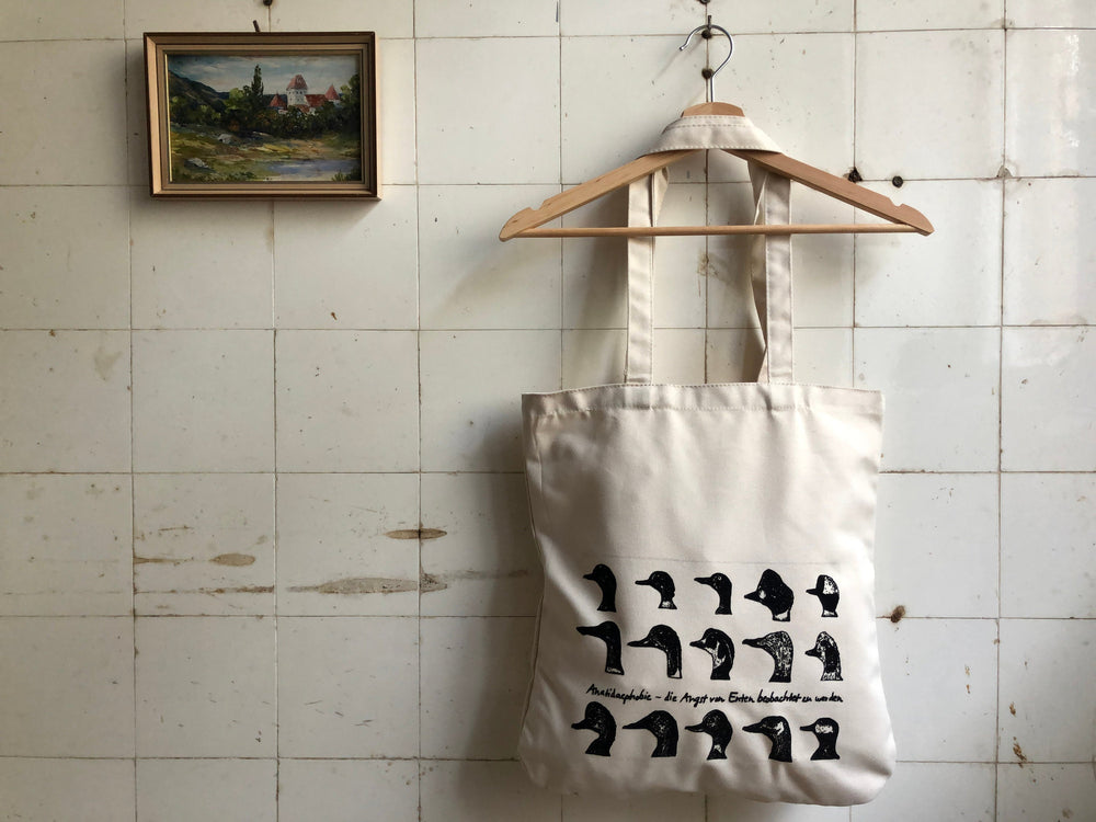 Stabile Einkaufstasche in beige mit Entenphobie Motiv super fürs Shopping - schicke Tasche mit Enten für den Frühling Bio Jutebeutel Beutel