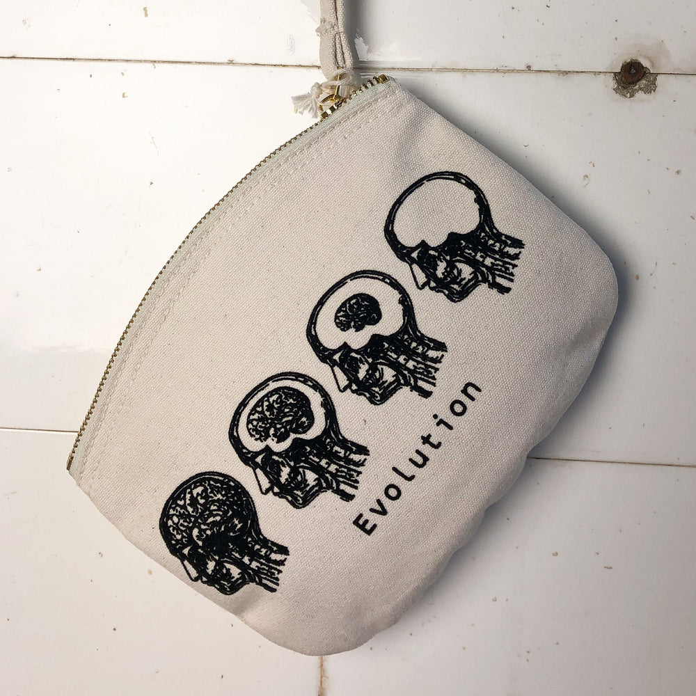 
                  
                    Evolution Kosmetiktasche, Schminktasche, Stiftemäppchen, MakeUp Etui mit Reissverschluss in beige natur aus Biobaumwolle
                  
                