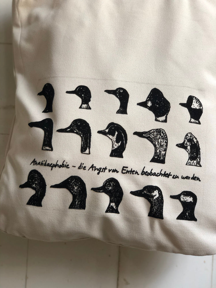 Stabile Einkaufstasche in beige mit Entenphobie Motiv super fürs Shopping - schicke Tasche mit Enten für den Frühling Bio Jutebeutel Beutel