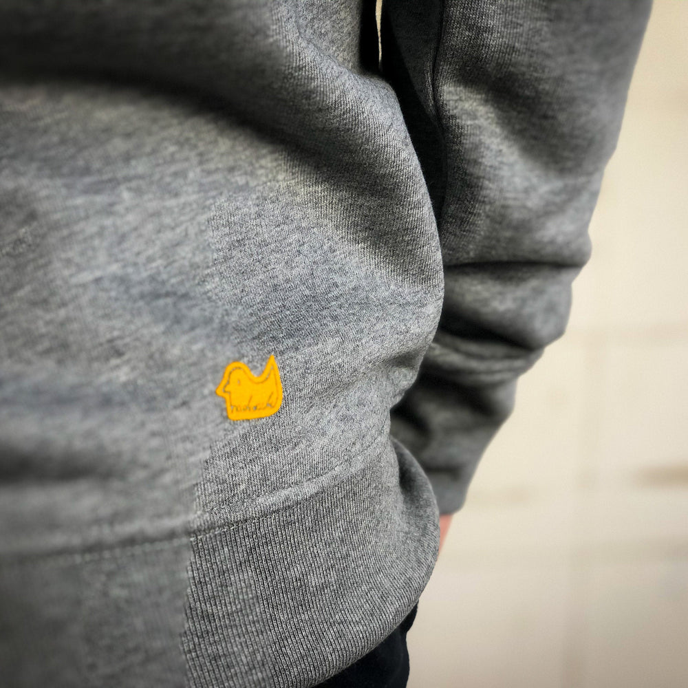 
                  
                    Dagegen Sweatshirt für Männer in grau aus Biobaumwolle mit lustigem Brustlogo aus Flock
                  
                